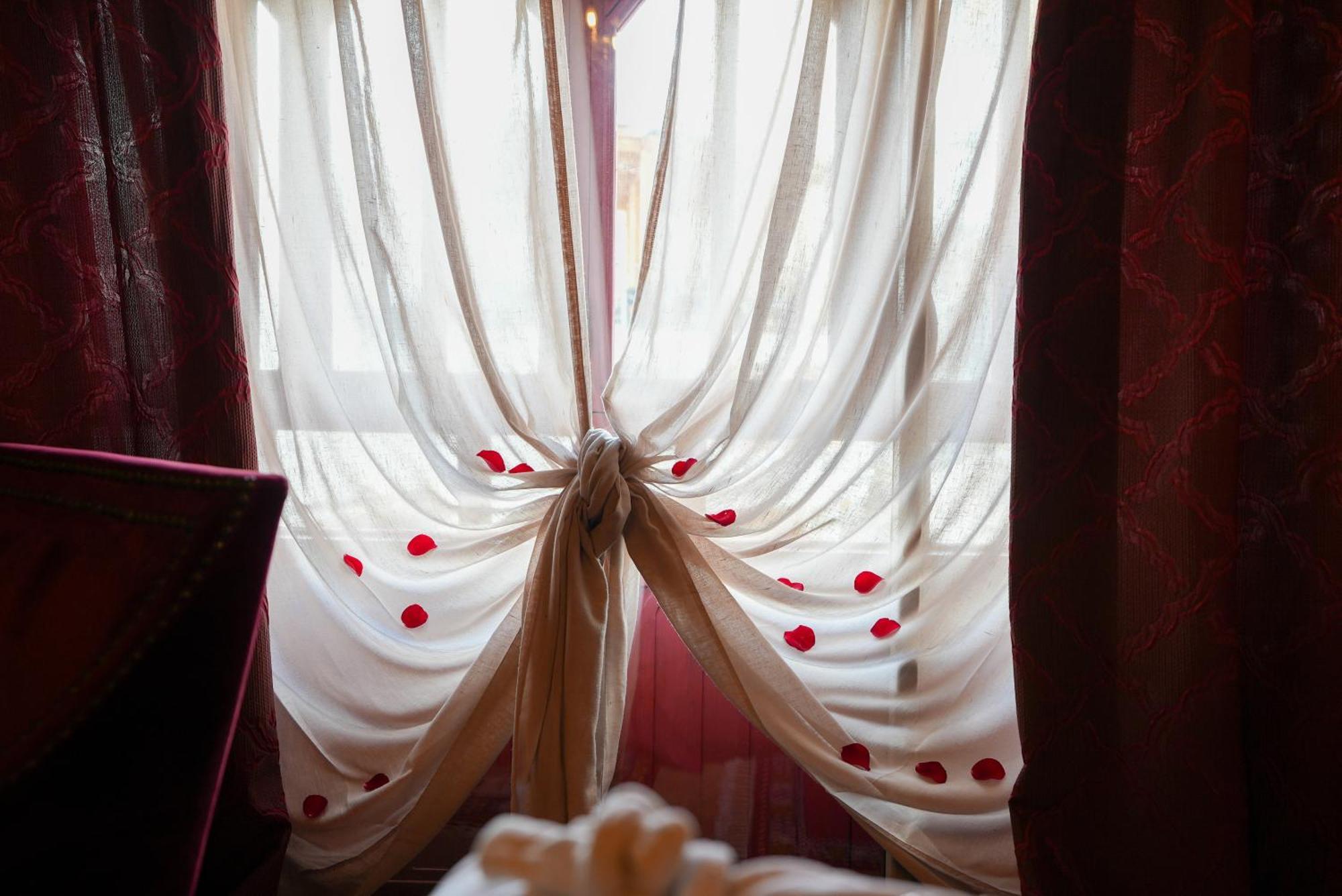 Palais Zahia & Gasthof 3*